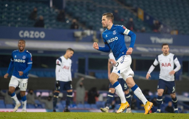 并且积累了 并且积累了